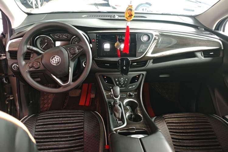 Used Buick Envision 2018 20T Two-Wheel-Drive Leading Model Center Console