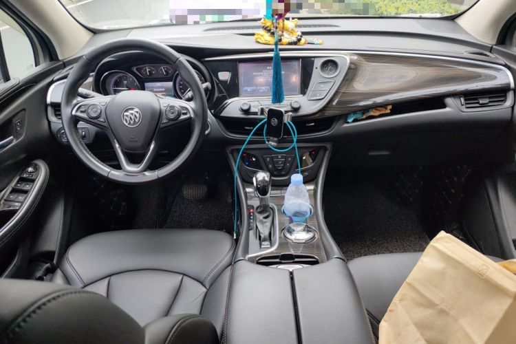 Used Buick Envision 2018 20T Two-Wheel-Drive Elite Model Center Console