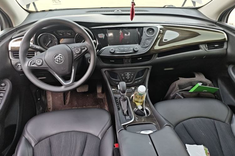 Used Buick Envision 2018 20T Two-Wheel-Drive Leading Model Center Console