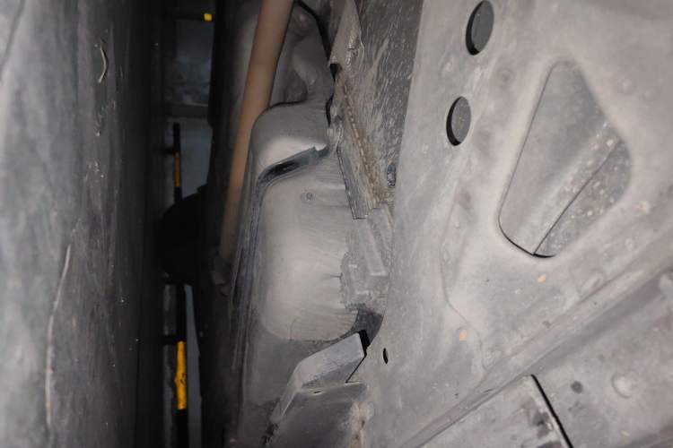 Used Buick Envision 2018 20T Two-Wheel Drive Luxury Model Chassis Front Left