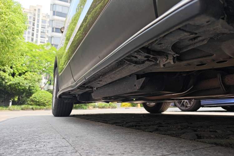 Used Buick Envision 2018 20T Two-Wheel-Drive Elite Model Chassis Front Right