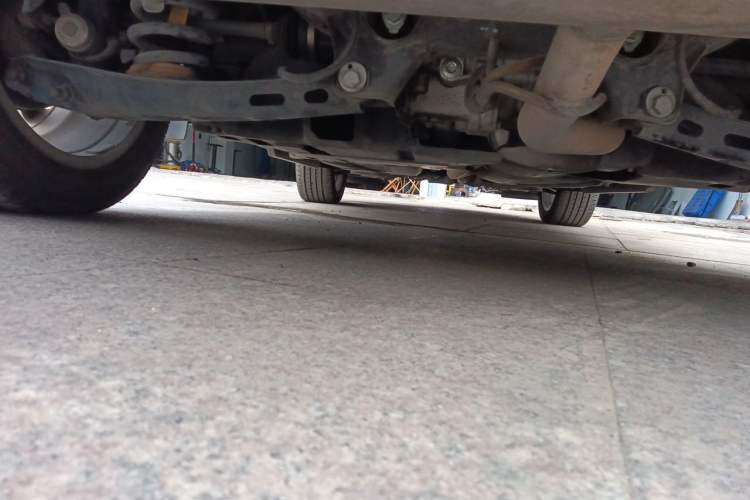 Used Buick Envision 2018 28T All-Wheel-Drive Versatile Sports Flagship Model Chassis Rear Left