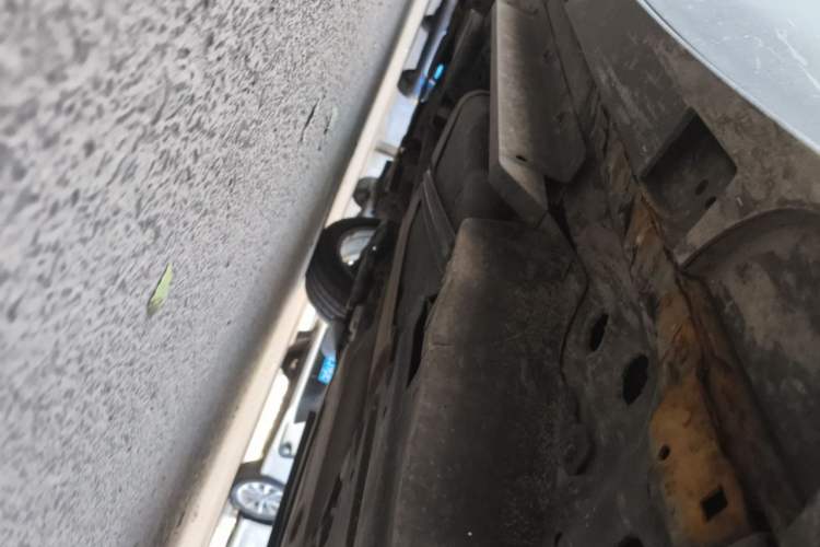 Used Buick Envision 2018 28T Four-Wheel Drive Elite Version Chassis Rear Left