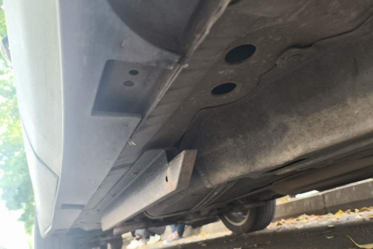 Used Buick Envision 2018 28T Four-Wheel Drive Luxury Model Chassis Rear Left
