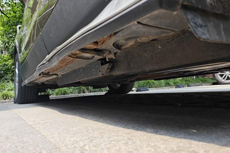 Used Buick Envision 2018 20T Two-Wheel-Drive Elite Model Chassis Rear Left