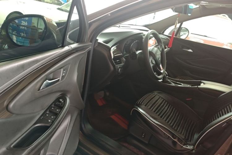 Used Buick Envision 2018 20T Two-Wheel-Drive Leading Model Driver Seat