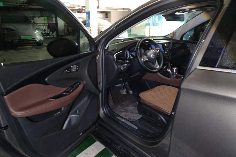 Used Buick Envision 2018 28T Four-Wheel Drive Elite Version Driver Seat
