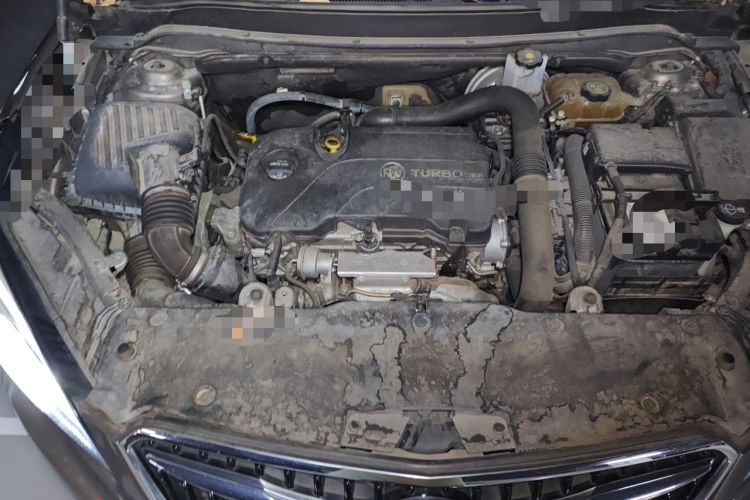 Used Buick Envision 2018 20T Two-Wheel-Drive Leading Model Engine Bay