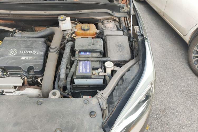 Used Buick Envision 2018 20T Two-Wheel-Drive Leading Model Engine Bay Left