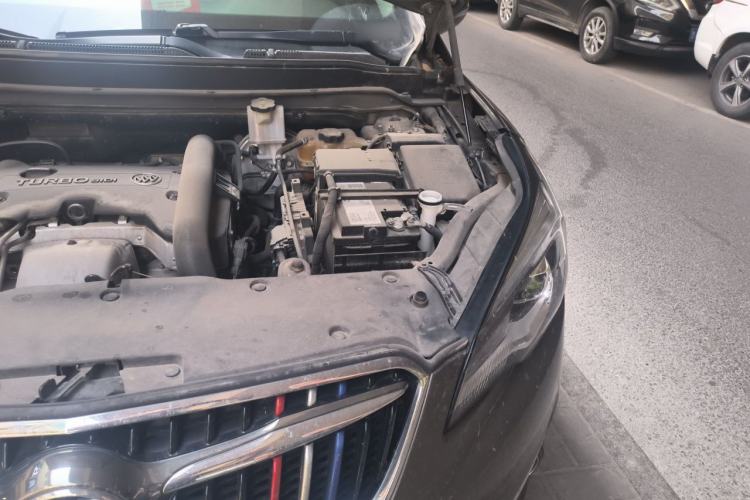 Used Buick Envision 2018 28T Four-Wheel Drive Elite Version Engine Bay Left