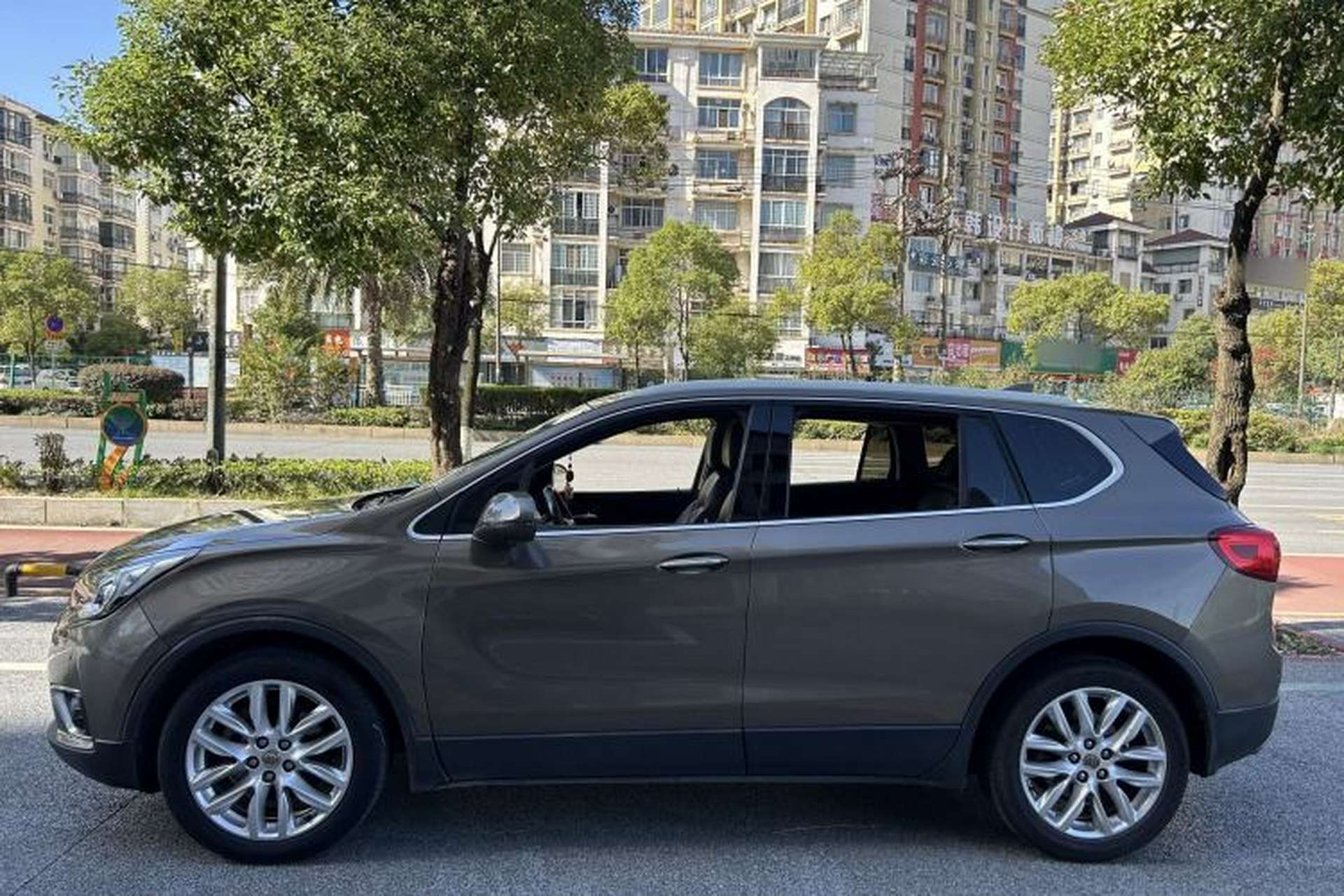 Used Buick Envision 2018 28T Four-Wheel Drive Elite Version Exterior 3