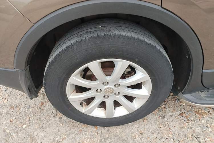Used Buick Envision 2018 20T Two-Wheel-Drive Elite Model Exterior 5