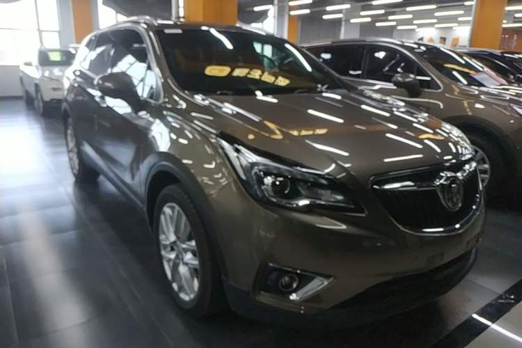 Used Buick Envision 2018 28T Four-Wheel Drive Luxury Model Front Right 45 Deg
