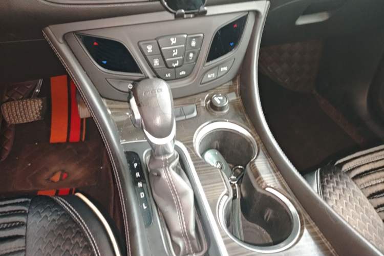 Used Buick Envision 2018 20T Two-Wheel-Drive Leading Model Gear Lever