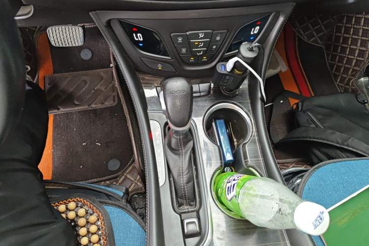 Used Buick Envision 2018 20T Two-Wheel-Drive Leading Model Gear Lever
