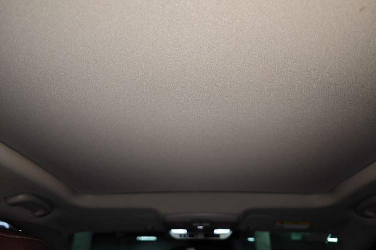 Used Buick Envision 2018 28T Four-Wheel Drive Luxury Model Headliner