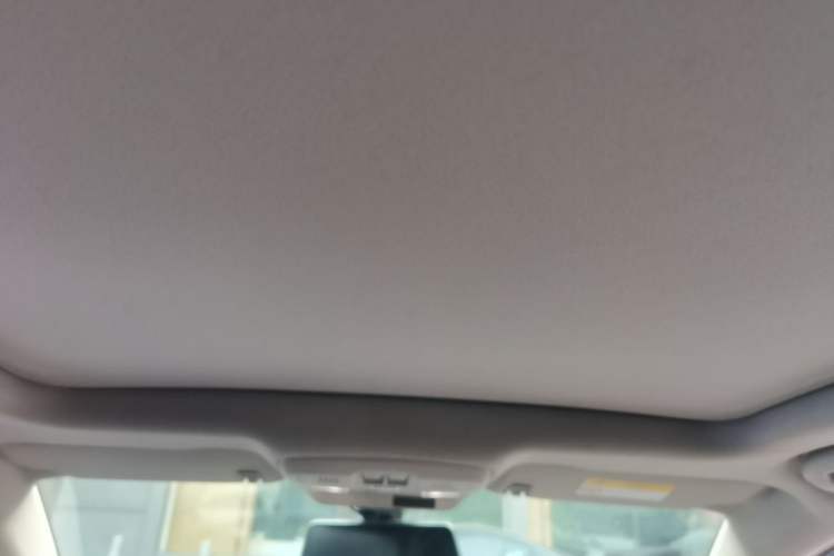 Used Buick Envision 2018 20T Two-Wheel-Drive Elite Model Headliner