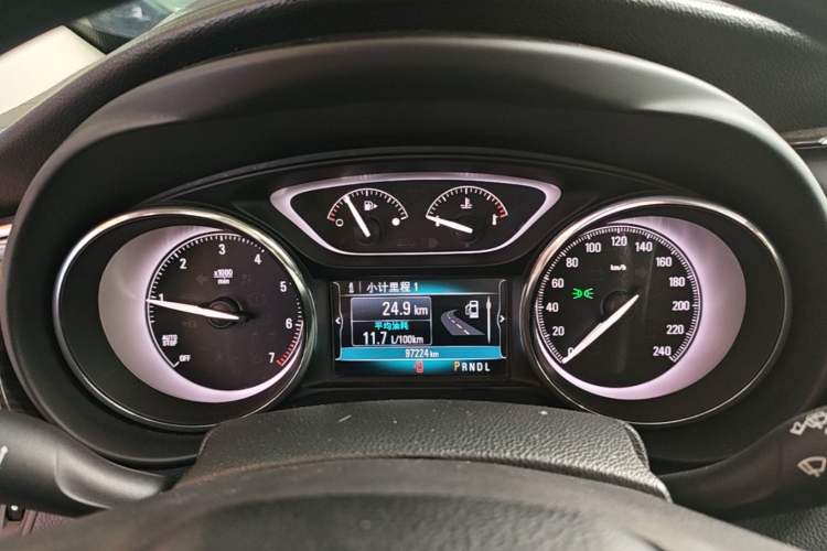 Used Buick Envision 2018 20T Two-Wheel-Drive Leading Model Instrument Cluster