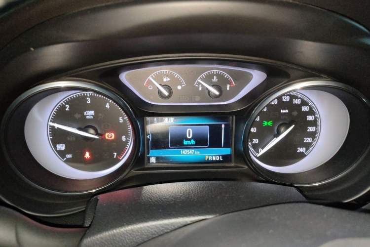 Used Buick Envision 2018 28T Four-Wheel Drive Elite Version Instrument Cluster