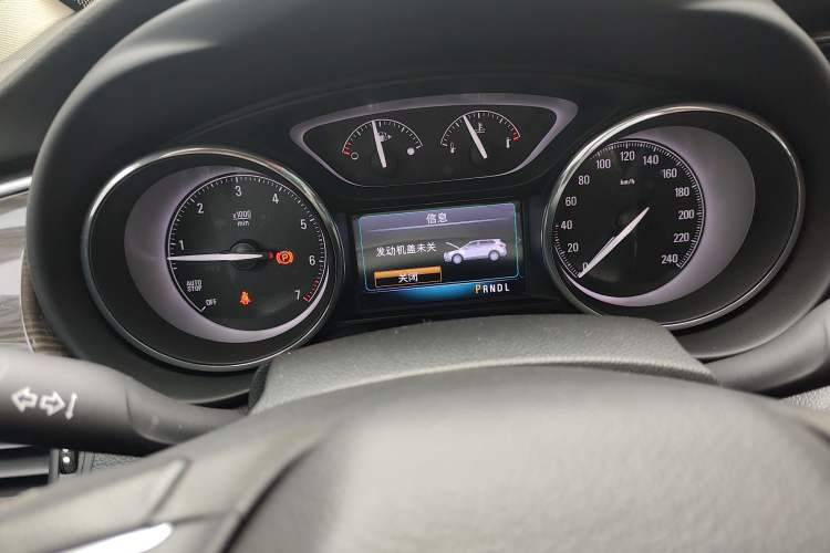 Used Buick Envision 2018 20T Two-Wheel-Drive Elite Model Instrument Cluster