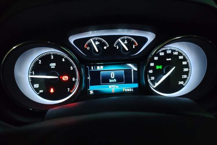 Used Buick Envision 2018 28T Four-Wheel Drive Elite Version Instrument Cluster