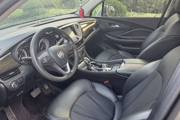 Used Buick Envision 2018 20T Two-Wheel-Drive Leading Model Interior 1