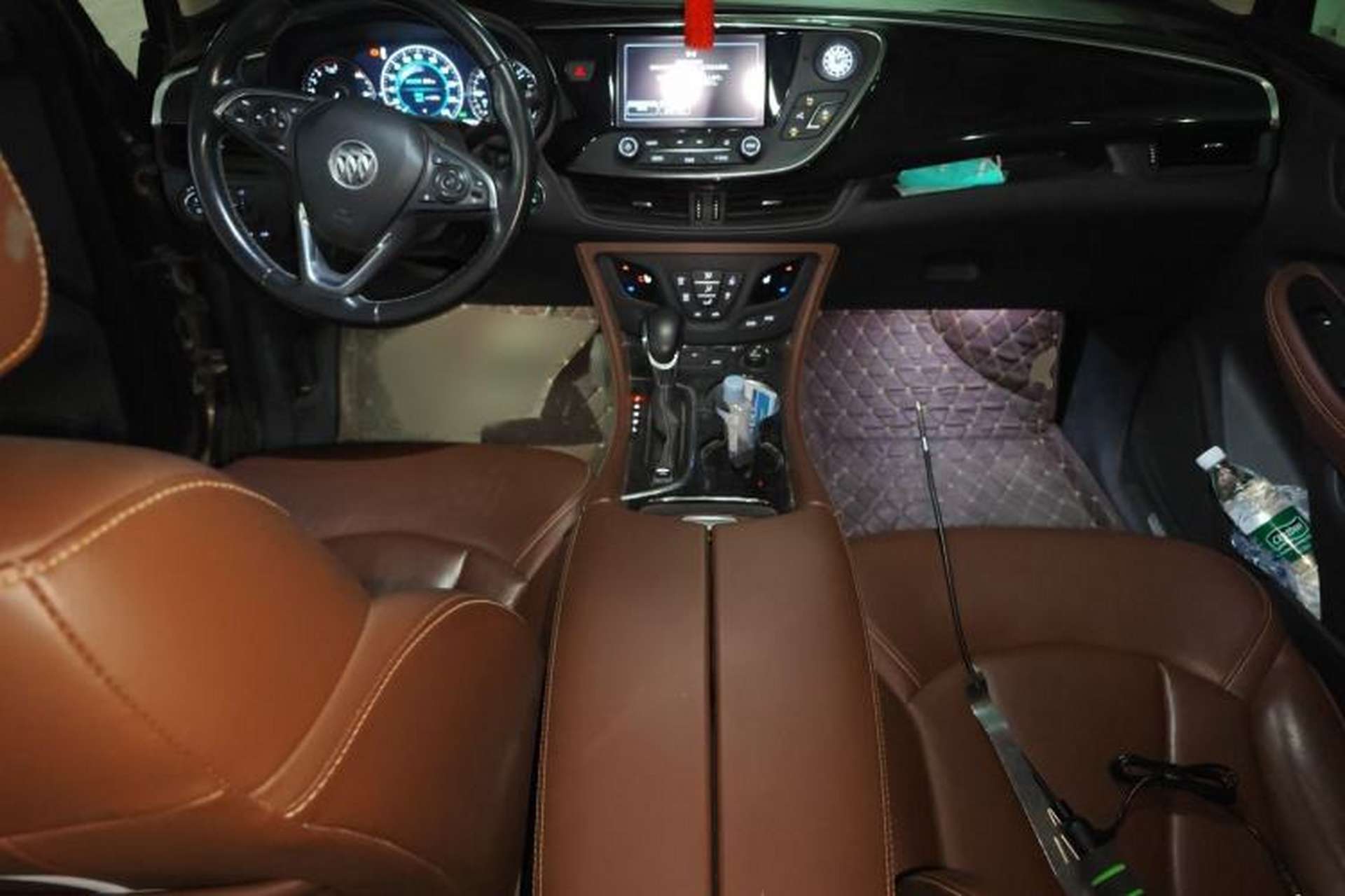Used Buick Envision 2018 28T Four-Wheel Drive Luxury Model Interior 2