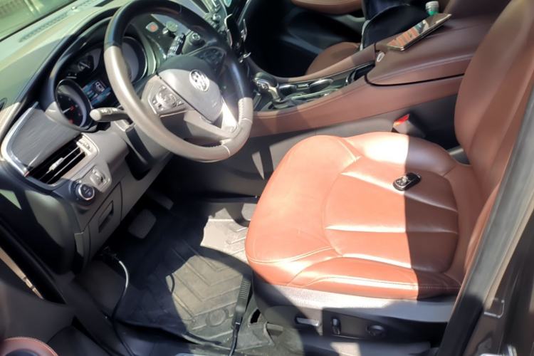 Used Buick Envision 2018 20T Two-Wheel Drive Luxury Model Left Front Seat