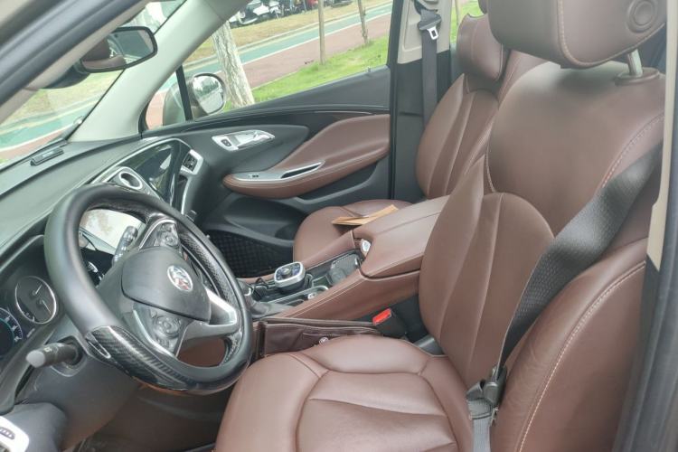 Used Buick Envision 2018 28T Four-Wheel Drive Luxury Model Left Front Seat
