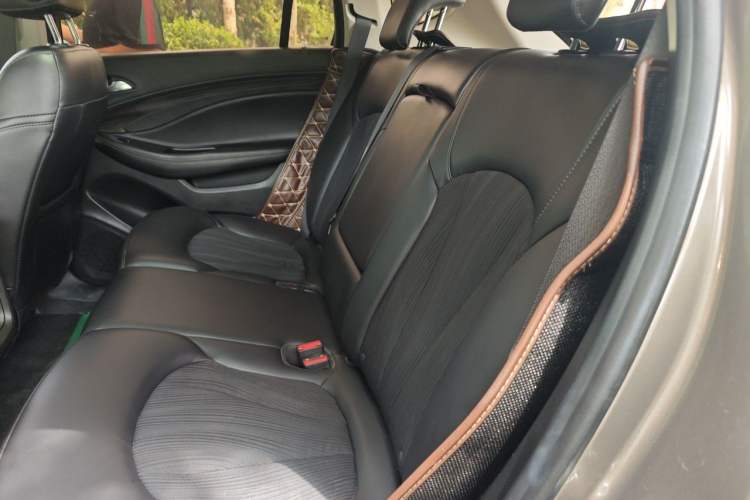 Used Buick Envision 2018 20T Two-Wheel-Drive Leading Model Left Rear Seat
