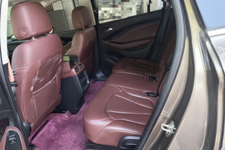 Used Buick Envision 2018 28T Four-Wheel Drive Luxury Model Left Rear Seat