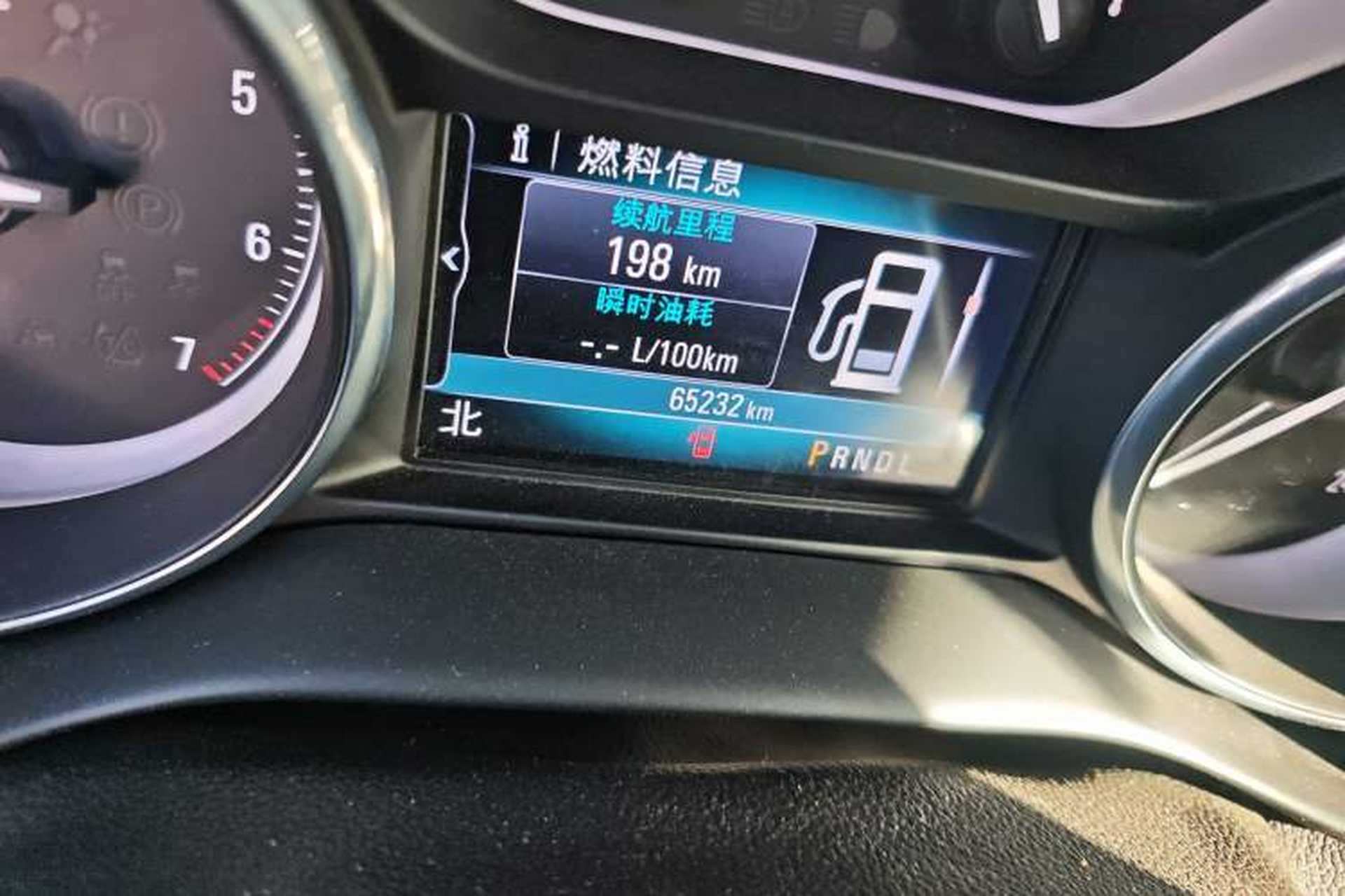 Used Buick Envision 2018 28T Four-Wheel Drive Elite Version Odometer Close Up