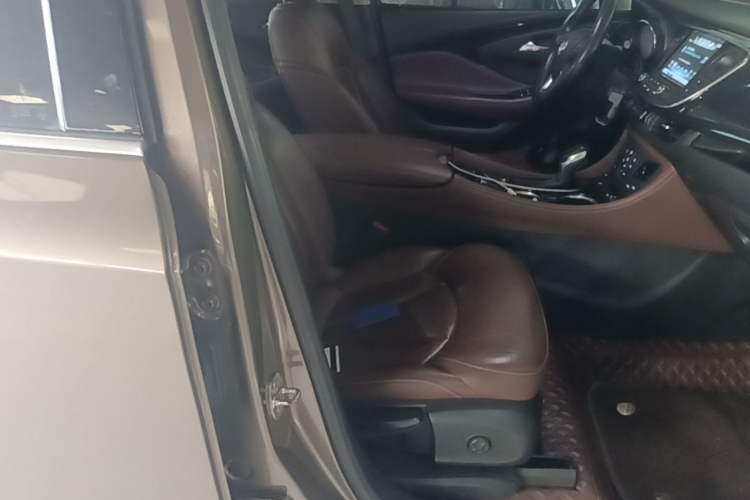 Used Buick Envision 2018 28T Four-Wheel Drive Elite Version Right Front Seat