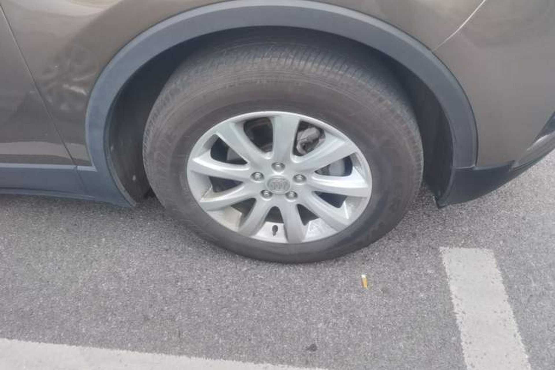Used Buick Envision 2018 20T Two-Wheel-Drive Elite Model Right Front Wheel Hub