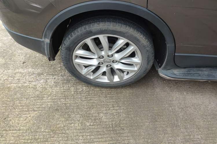 Used Buick Envision 2018 28T Four-Wheel Drive Elite Version Right Rear Wheel Hub