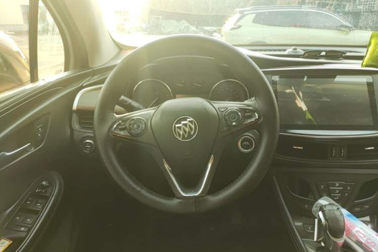 Used Buick Envision 2018 20T Two-Wheel-Drive Leading Model Steering Wheel