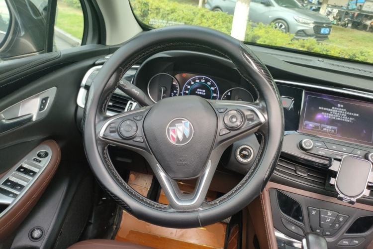 Used Buick Envision 2018 28T Four-Wheel Drive Luxury Model Steering Wheel
