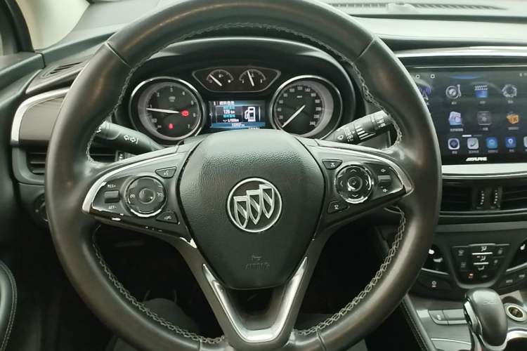 Used Buick Envision 2018 20T Two-Wheel-Drive Elite Model Steering Wheel