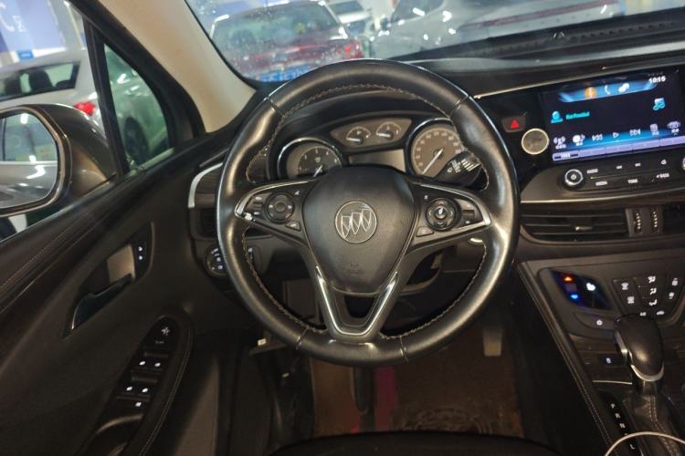 Used Buick Envision 2018 20T Two-Wheel-Drive Elite Model Steering Wheel