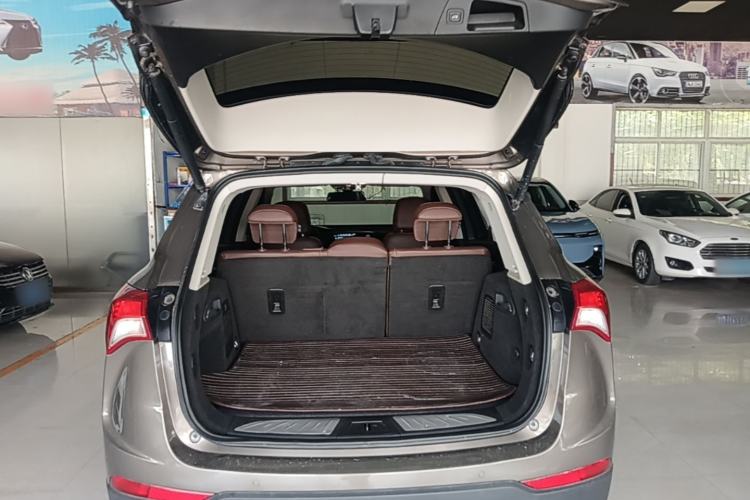 Used Buick Envision 2018 28T Four-Wheel Drive Elite Version Trunk