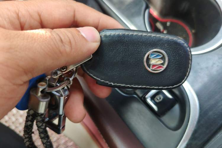 Used Buick Envision 2018 20T Two-Wheel Drive Luxury Model Vehicle Key