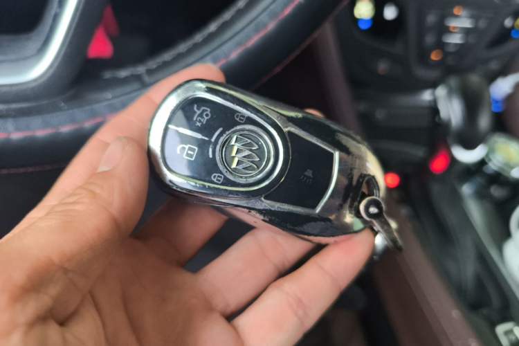 Used Buick Envision 2018 28T Four-Wheel Drive Luxury Model Vehicle Key