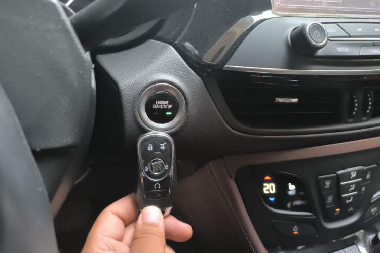 Used Buick Envision 2018 28T Four-Wheel Drive Elite Version Vehicle Key