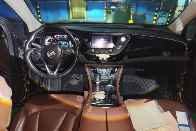 Used Buick Envision 2018 28T Four-Wheel Drive Elite Version Center Console