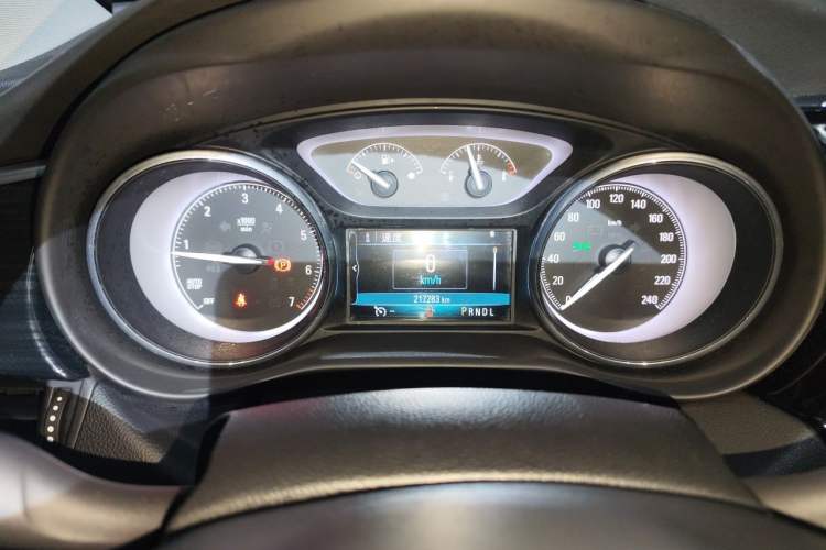Used Buick Envision 2018 28T Four-Wheel Drive Elite Version Instrument Cluster