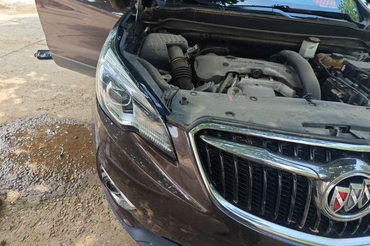 Used Buick Envision 2018 28T Four-Wheel Drive Elite Version Right Front Headlight