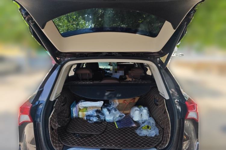 Used Buick Envision 2018 28T Four-Wheel Drive Elite Version Trunk