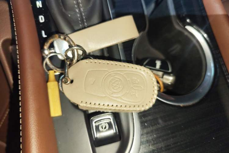 Used Buick Envision 2018 28T Four-Wheel Drive Elite Version Vehicle Key