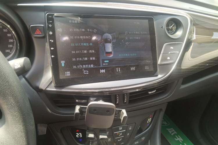 Used Buick Envision 2018 20T Two-Wheel-Drive Leading Model Audio And AC Panel