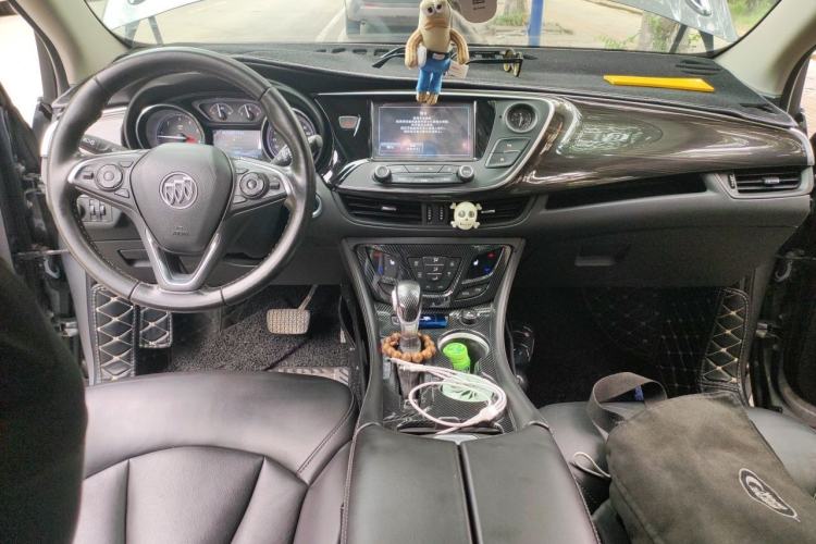 Used Buick Envision 2018 20T Two-Wheel-Drive Elite Model Center Console